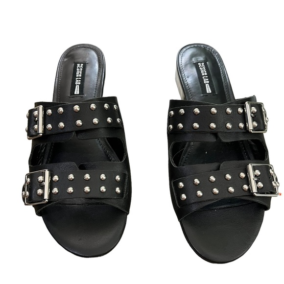 DESIGN LAB LORD & TAYLOR Punk Studded Rivet Leather Slip On Sandal size 9 Black - Picture 12 of 12